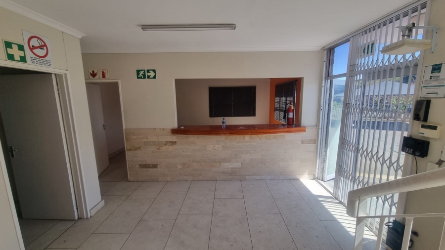 To Let commercial Property for Rent in Montague Gardens Western Cape